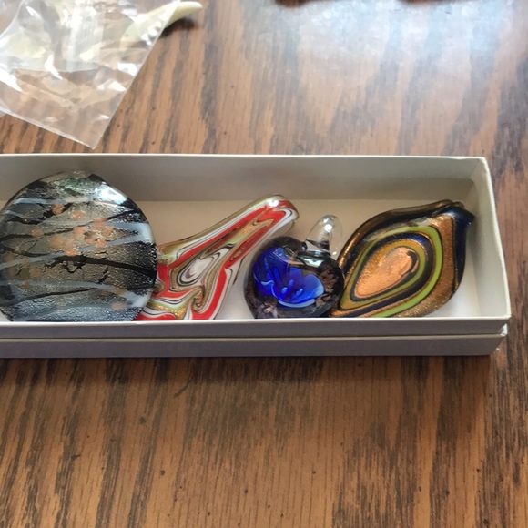 Used Glass Pendants - Picture 6 of 6